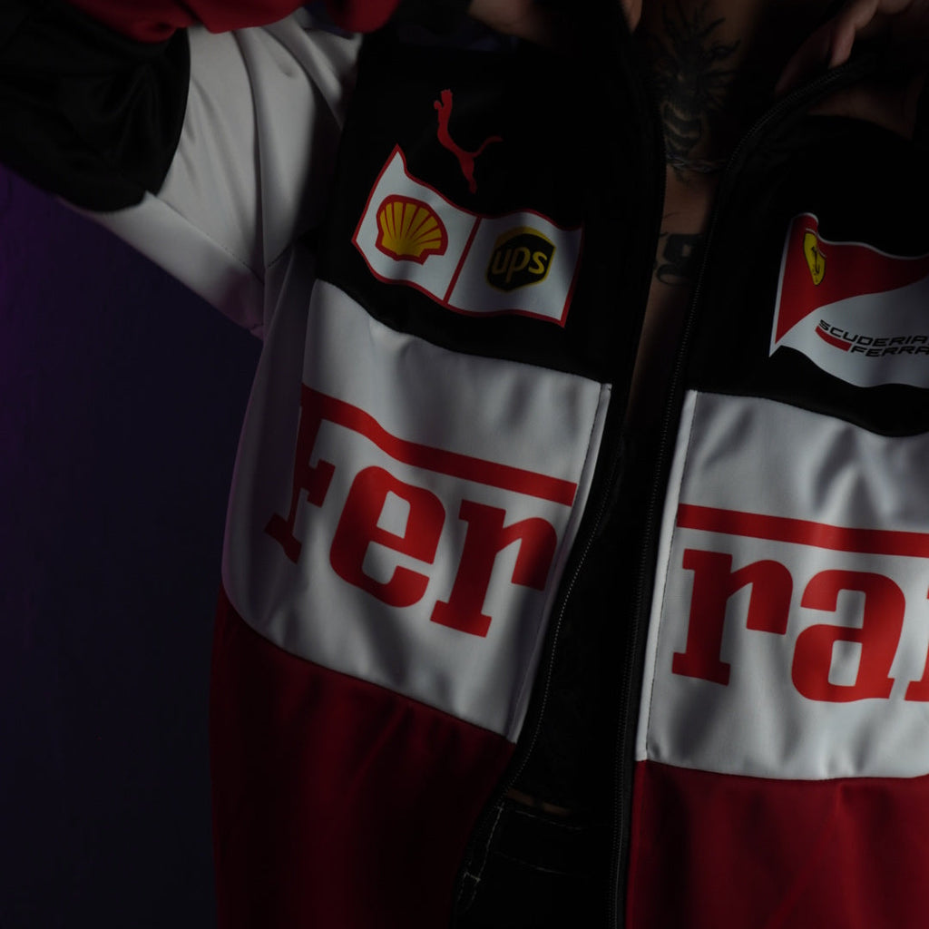 CAMPERA FERRARI / F1